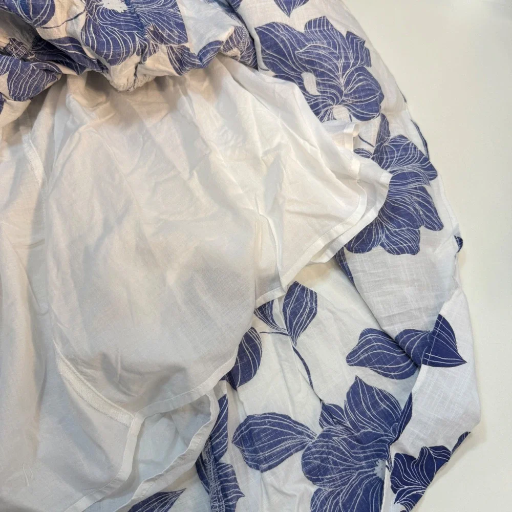 Draper James Midi Skirt Women 3X White Blue Floral Magnolia Shadows Smocked NEW